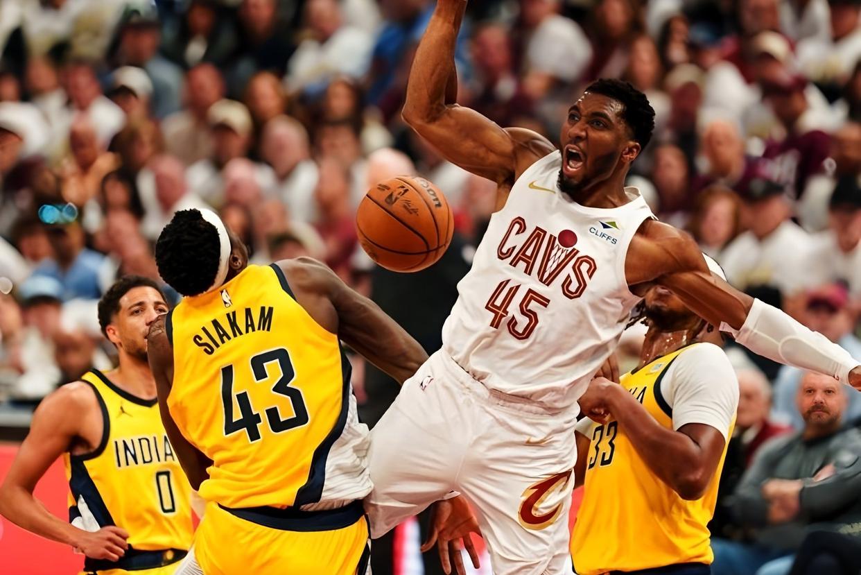 包含NBA季后赛赛程吃紧,皇家社会冲刺阶段止住颓势,悬念犹存,赛程密集仍需轮换的词条 包含NBA季后赛赛程吃紧,皇家社会冲刺阶段止住颓势,悬念犹存,赛程密集仍需轮换的词条